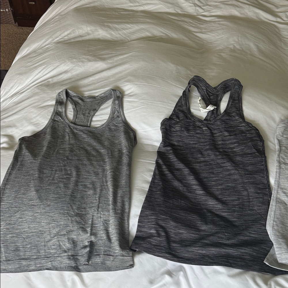 Lululemon 4 Pack Tank Tops - Size 4